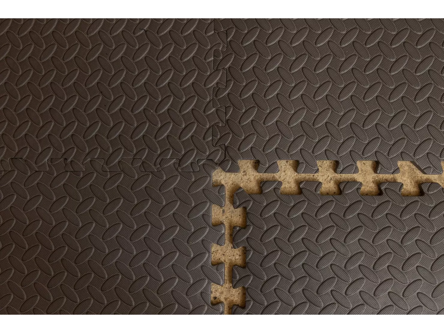 1 (10) 1 (10)