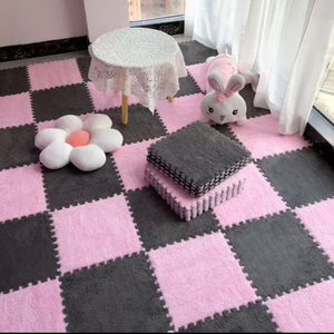 Коврик для ковровых квадратов.